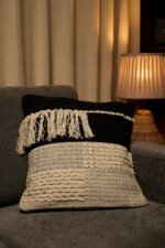 Braided noir fringe - Premium Cushion Cover